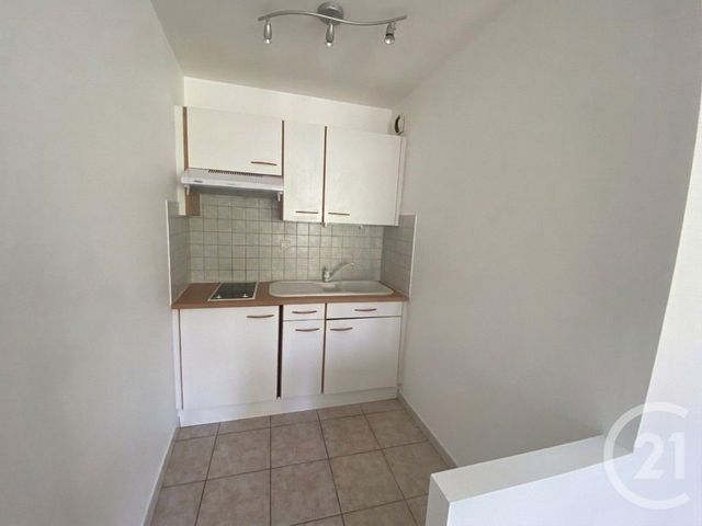 Appartement F1 bis à louer - 2 pièces - 31.3 m2 - BESANCON - 25 - FRANCHE-COMTE - Century 21 Chaprais Immobilier