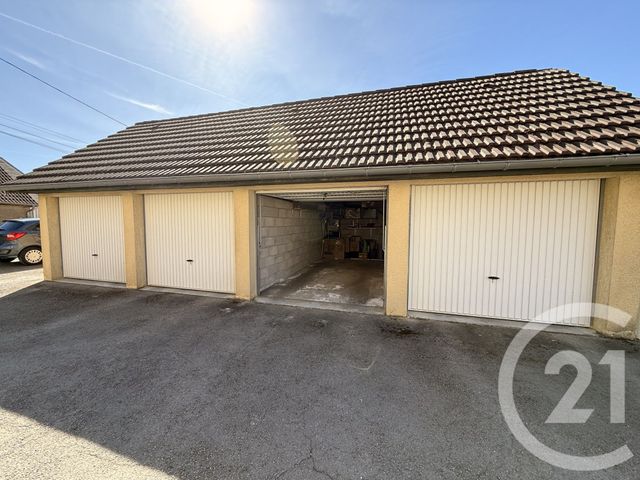 Appartement T2 à louer - 2 pièces - 72.51 m2 - LA VEZE - 25 - FRANCHE-COMTE - Century 21 Chaprais Immobilier