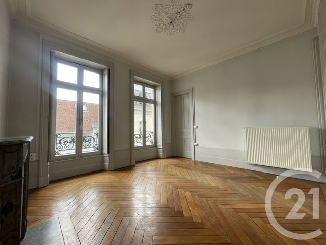 Appartement F3 à louer - 3 pièces - 78.31 m2 - BESANCON - 25 - FRANCHE-COMTE - Century 21 Chaprais Immobilier