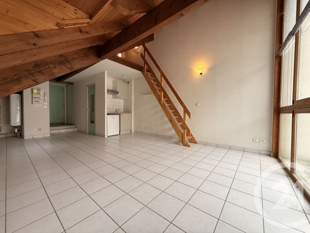 Appartement Studio à louer - 1 pièce - 27.87 m2 - BESANCON - 25 - FRANCHE-COMTE - Century 21 Chaprais Immobilier