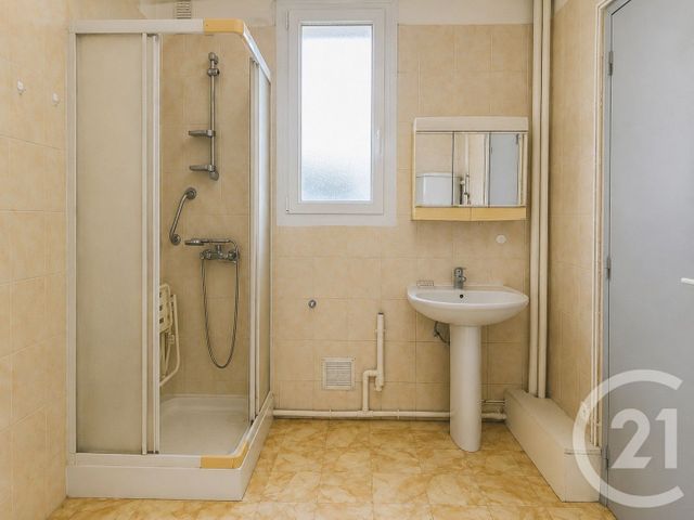 Appartement F3 à louer - 3 pièces - 59.96 m2 - BESANCON - 25 - FRANCHE-COMTE - Century 21 Chaprais Immobilier