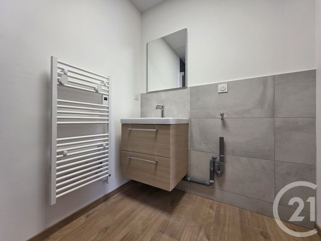 Appartement F1 à louer - 1 pièce - 30.25 m2 - CHALEZE - 25 - FRANCHE-COMTE - Century 21 Chaprais Immobilier