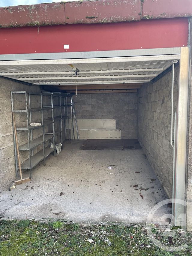 parking à louer - 12.0 m2 - BESANCON - 25 - FRANCHE-COMTE - Century 21 Chaprais Immobilier