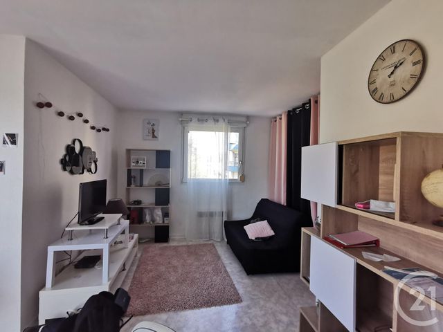 Appartement F1 à louer - 1 pièce - 40.27 m2 - BESANCON - 25 - FRANCHE-COMTE - Century 21 Chaprais Immobilier