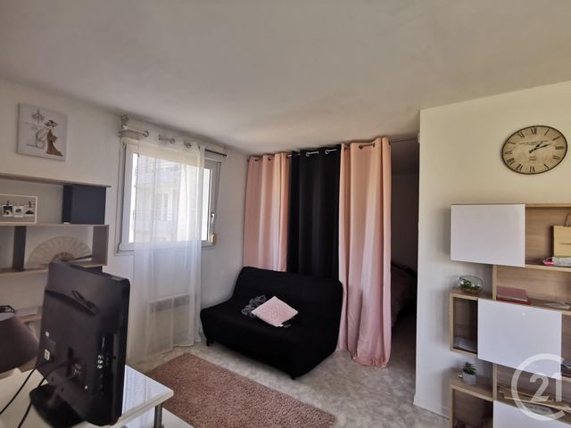 Appartement F1 à louer - 1 pièce - 40.27 m2 - BESANCON - 25 - FRANCHE-COMTE - Century 21 Chaprais Immobilier