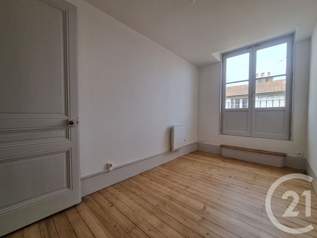 Appartement F3 à louer - 3 pièces - 54.9 m2 - BESANCON - 25 - FRANCHE-COMTE - Century 21 Chaprais Immobilier