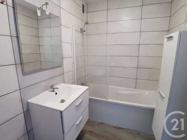Appartement F3 à louer - 3 pièces - 64.41 m2 - BESANCON - 25 - FRANCHE-COMTE - Century 21 Chaprais Immobilier