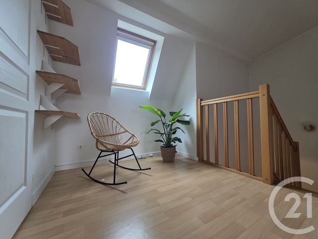 Appartement F3 duplex à louer - 3 pièces - 73.25 m2 - BESANCON - 25 - FRANCHE-COMTE - Century 21 Chaprais Immobilier