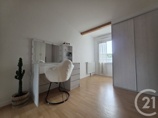 Appartement F3 duplex à louer - 3 pièces - 73.25 m2 - BESANCON - 25 - FRANCHE-COMTE - Century 21 Chaprais Immobilier