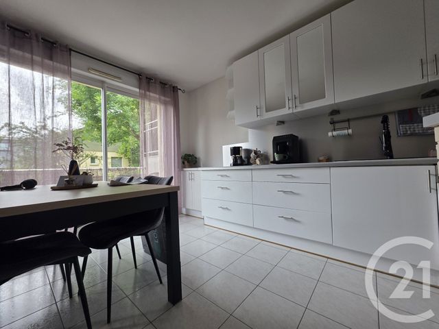 Appartement F3 duplex à louer - 3 pièces - 73.25 m2 - BESANCON - 25 - FRANCHE-COMTE - Century 21 Chaprais Immobilier