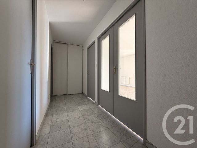 Appartement F4 à louer - 4 pièces - 81.05 m2 - BESANCON - 25 - FRANCHE-COMTE - Century 21 Chaprais Immobilier