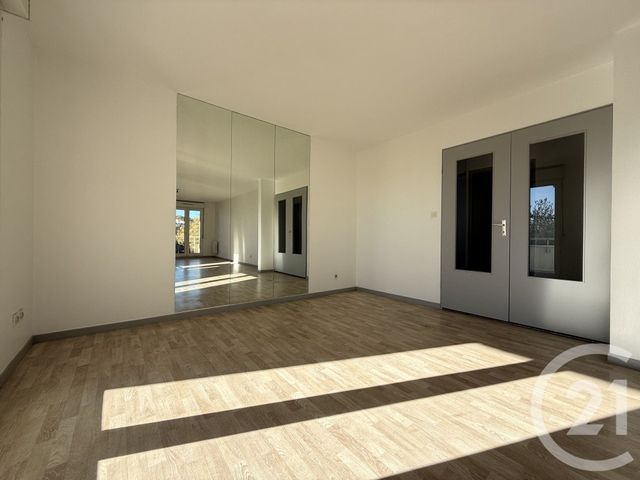 Appartement F4 à louer - 4 pièces - 81.05 m2 - BESANCON - 25 - FRANCHE-COMTE - Century 21 Chaprais Immobilier