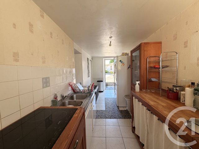 Appartement F3 à louer - 3 pièces - 78.86 m2 - ROCHE LEZ BEAUPRE - 25 - FRANCHE-COMTE - Century 21 Chaprais Immobilier