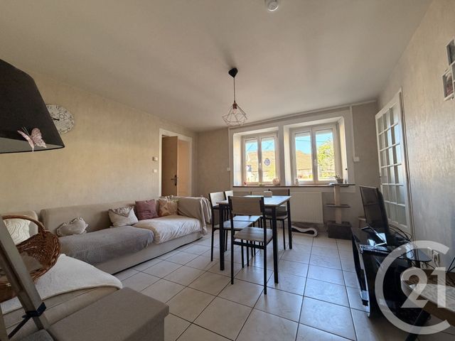 Appartement F3 à louer - 3 pièces - 78.86 m2 - ROCHE LEZ BEAUPRE - 25 - FRANCHE-COMTE - Century 21 Chaprais Immobilier