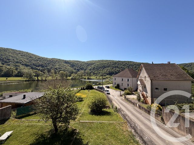 Appartement F3 à louer - 3 pièces - 78.86 m2 - ROCHE LEZ BEAUPRE - 25 - FRANCHE-COMTE - Century 21 Chaprais Immobilier