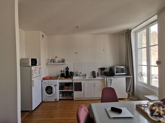 Appartement Studio à louer - 1 pièce - 33.85 m2 - BESANCON - 25 - FRANCHE-COMTE - Century 21 Chaprais Immobilier