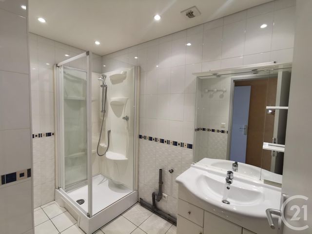 Appartement T2 à louer - 2 pièces - 50.3 m2 - BESANCON - 25 - FRANCHE-COMTE - Century 21 Chaprais Immobilier