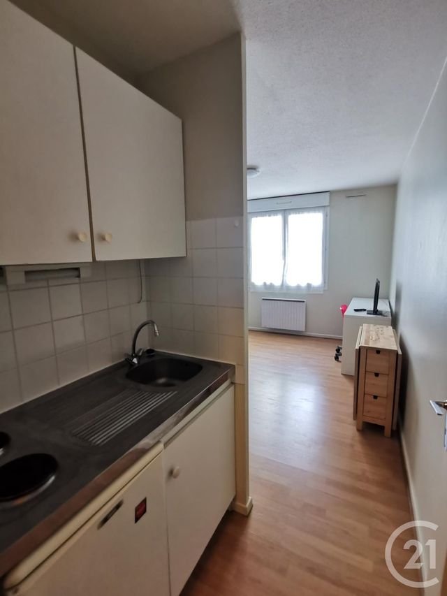 Appartement Studio à louer - 1 pièce - 19.3 m2 - BESANCON - 25 - FRANCHE-COMTE - Century 21 Chaprais Immobilier