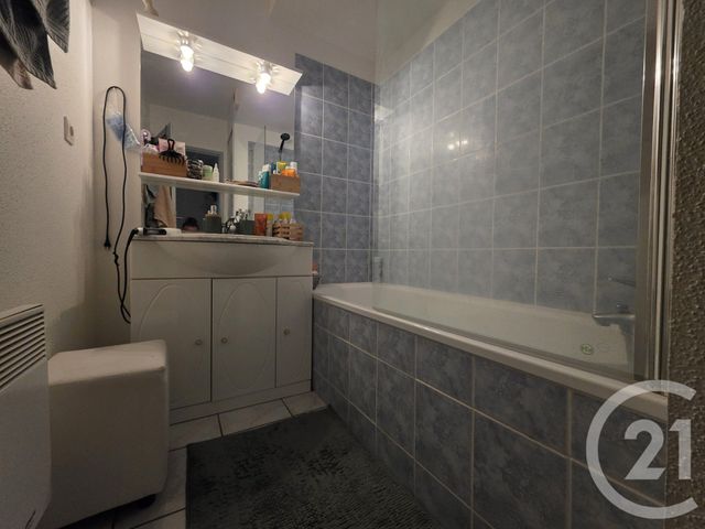 Appartement F2 à louer - 2 pièces - 43.81 m2 - BESANCON - 25 - FRANCHE-COMTE - Century 21 Chaprais Immobilier