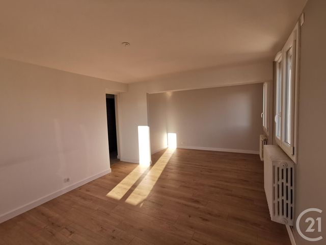 Appartement T3 à louer - 3 pièces - 60.98 m2 - BESANCON - 25 - FRANCHE-COMTE - Century 21 Chaprais Immobilier