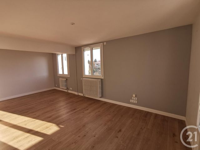 Appartement T3 à louer - 3 pièces - 60.98 m2 - BESANCON - 25 - FRANCHE-COMTE - Century 21 Chaprais Immobilier