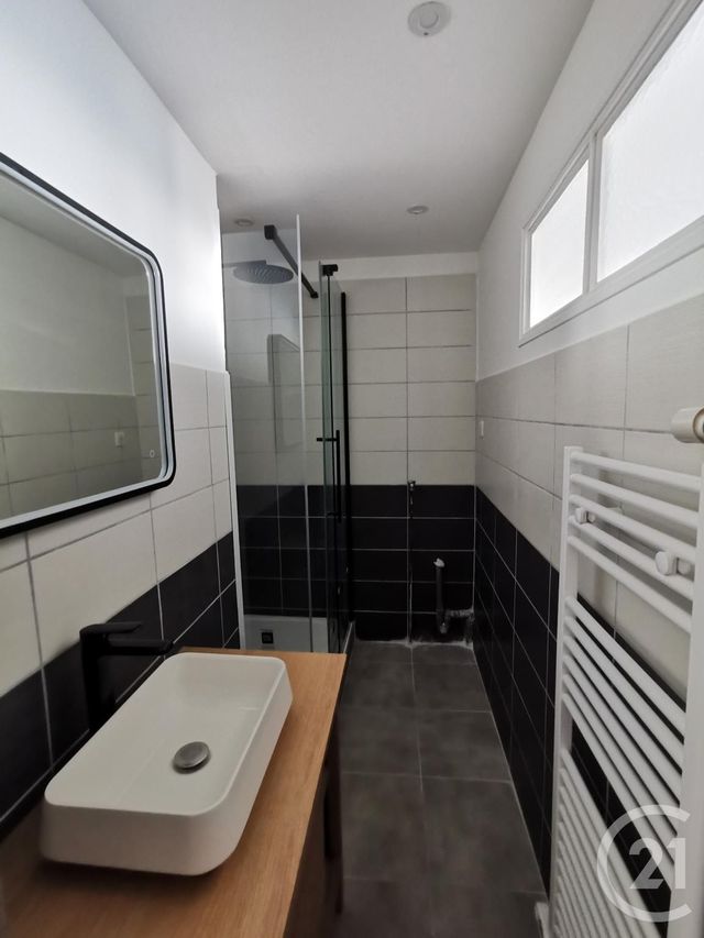 Appartement T3 à louer - 3 pièces - 60.98 m2 - BESANCON - 25 - FRANCHE-COMTE - Century 21 Chaprais Immobilier