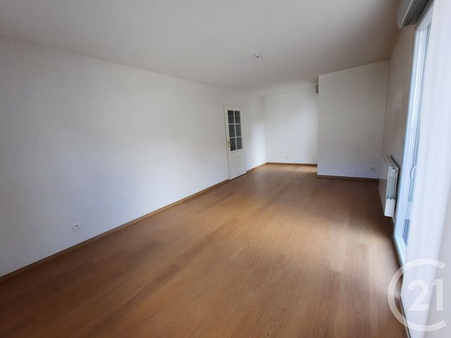 Appartement F3 à louer - 3 pièces - 65.52 m2 - BESANCON - 25 - FRANCHE-COMTE - Century 21 Chaprais Immobilier