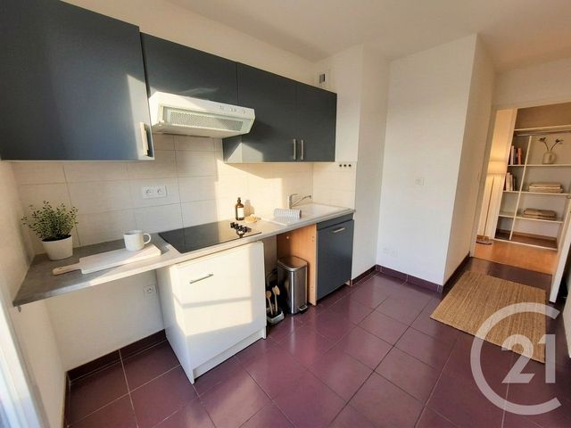 Appartement F3 à louer - 3 pièces - 65.52 m2 - BESANCON - 25 - FRANCHE-COMTE - Century 21 Chaprais Immobilier