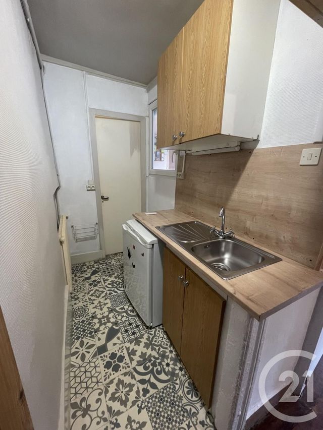 Appartement F2 à louer - 2 pièces - 40.78 m2 - BESANCON - 25 - FRANCHE-COMTE - Century 21 Chaprais Immobilier