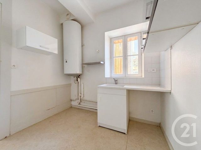 Appartement F3 à louer - 3 pièces - 57.46 m2 - BESANCON - 25 - FRANCHE-COMTE - Century 21 Chaprais Immobilier