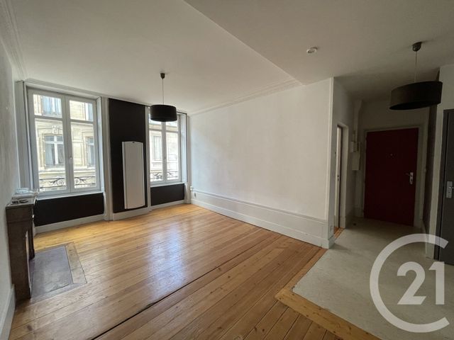 Appartement F3 à louer - 3 pièces - 57.46 m2 - BESANCON - 25 - FRANCHE-COMTE - Century 21 Chaprais Immobilier