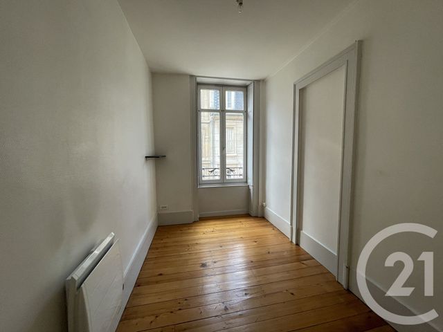 Appartement F3 à louer - 3 pièces - 57.46 m2 - BESANCON - 25 - FRANCHE-COMTE - Century 21 Chaprais Immobilier