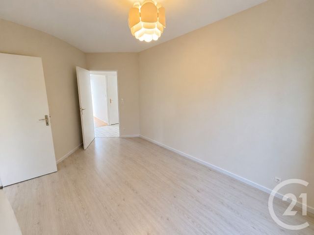 Appartement T5 à vendre - 5 pièces - 121.89 m2 - BESANCON - 25 - FRANCHE-COMTE - Century 21 Chaprais Immobilier