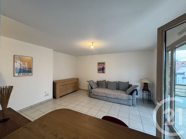 Appartement F2 à vendre - 2 pièces - 46.97 m2 - BESANCON - 25 - FRANCHE-COMTE - Century 21 Chaprais Immobilier