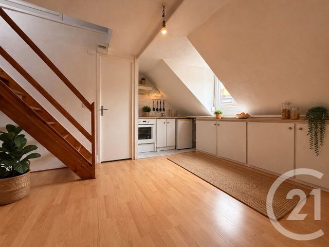 Appartement T2 à louer - 2 pièces - 30.65 m2 - BESANCON - 25 - FRANCHE-COMTE - Century 21 Chaprais Immobilier