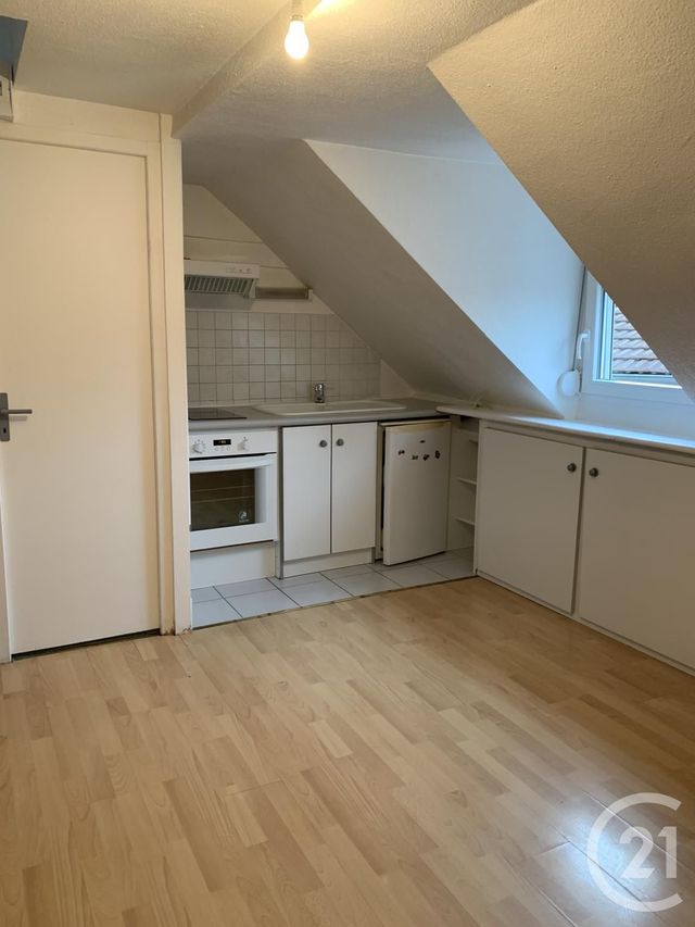 Appartement T2 à louer - 2 pièces - 30.65 m2 - BESANCON - 25 - FRANCHE-COMTE - Century 21 Chaprais Immobilier