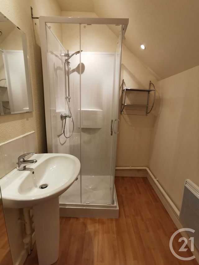 Appartement F1 bis duplex à louer - 2 pièces - 37.6 m2 - BESANCON - 25 - FRANCHE-COMTE - Century 21 Chaprais Immobilier