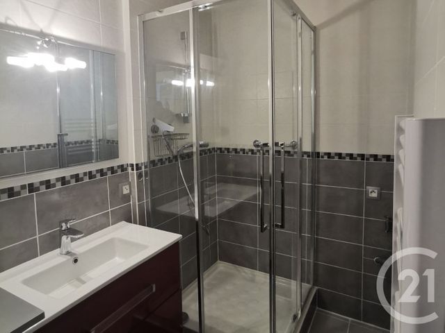 Appartement F2 à louer - 2 pièces - 48.73 m2 - BESANCON - 25 - FRANCHE-COMTE - Century 21 Chaprais Immobilier
