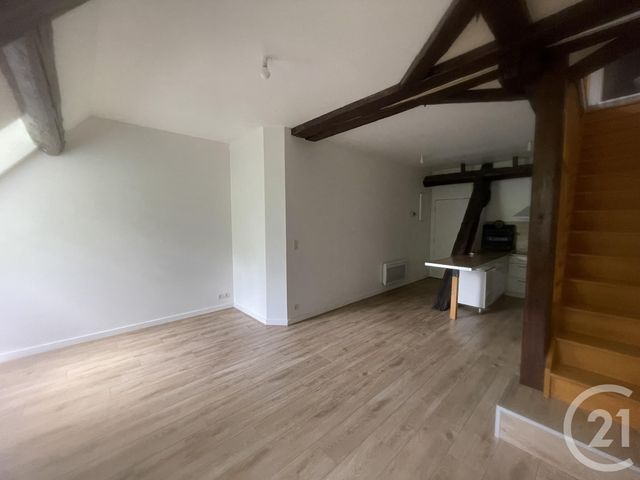 Appartement T3 à louer - 3 pièces - 71.12 m2 - BESANCON - 25 - FRANCHE-COMTE - Century 21 Chaprais Immobilier