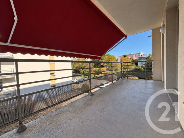 Appartement F3 à vendre - 3 pièces - 69.01 m2 - BESANCON - 25 - FRANCHE-COMTE - Century 21 Chaprais Immobilier