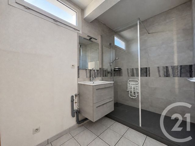 Appartement F3 à vendre - 3 pièces - 69.01 m2 - BESANCON - 25 - FRANCHE-COMTE - Century 21 Chaprais Immobilier